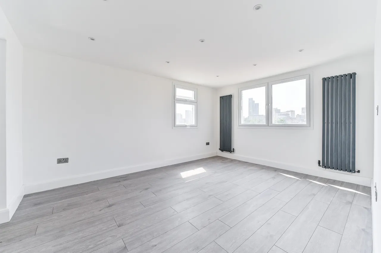 Flat 31, Lloyd House, 20 Tavistock Road, Croydon, photo 2