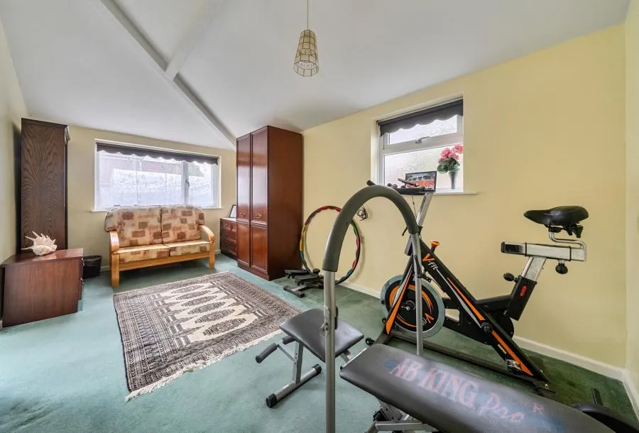 Forest Road, Kingswood, BS15, photo 9