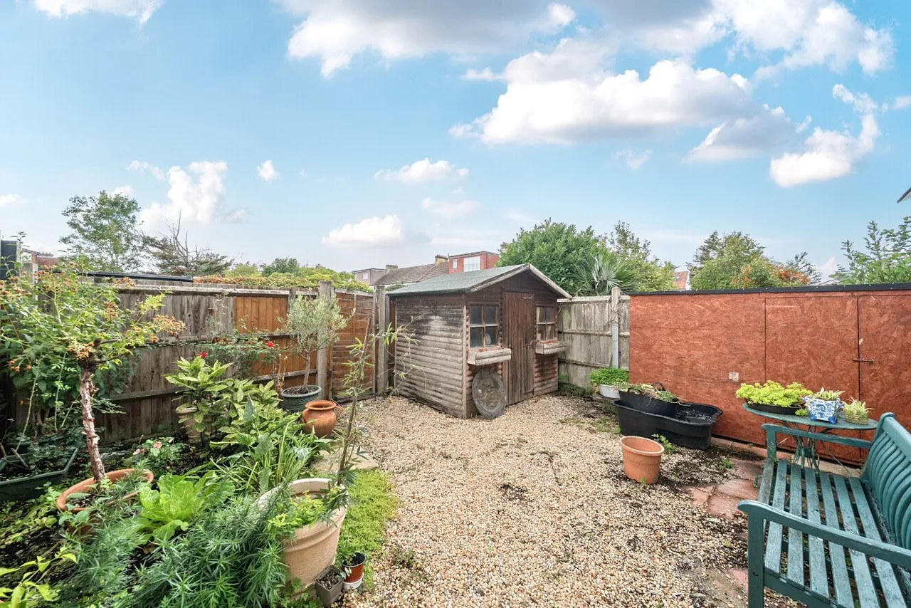 Grand Drive, Raynes Park, London, SW20, photo 5
