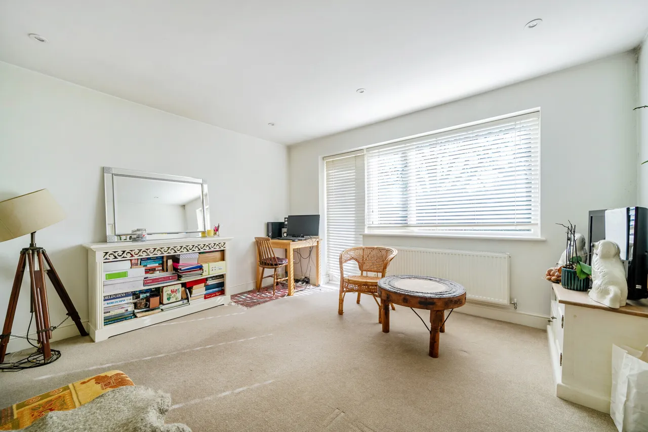 Weydown Road, Haslemere, GU27, photo 5