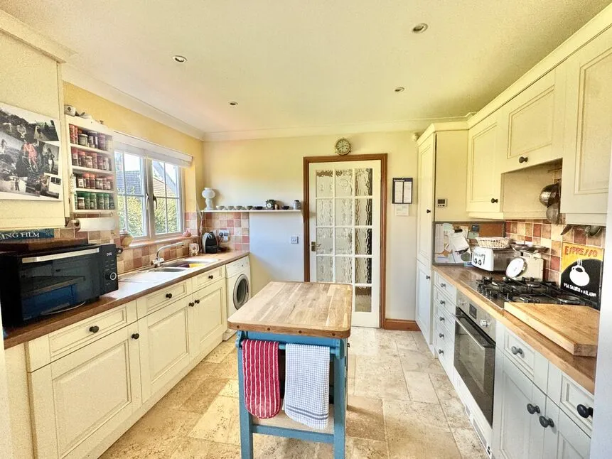 Teal Close, Hawkinge, CT18, photo 5