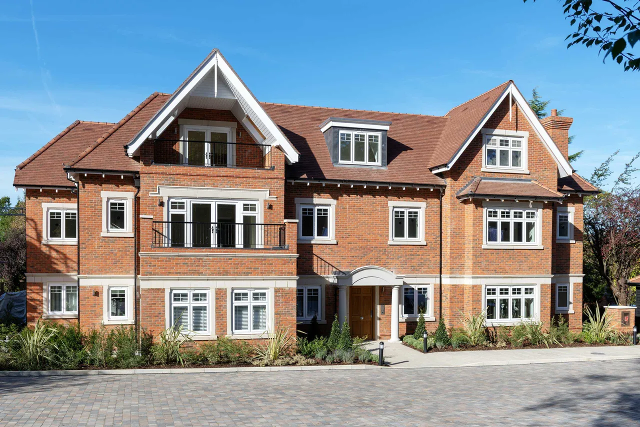 2 bed flat for sale — Coombehurst Close, Hadley Wood, EN4 0JU
