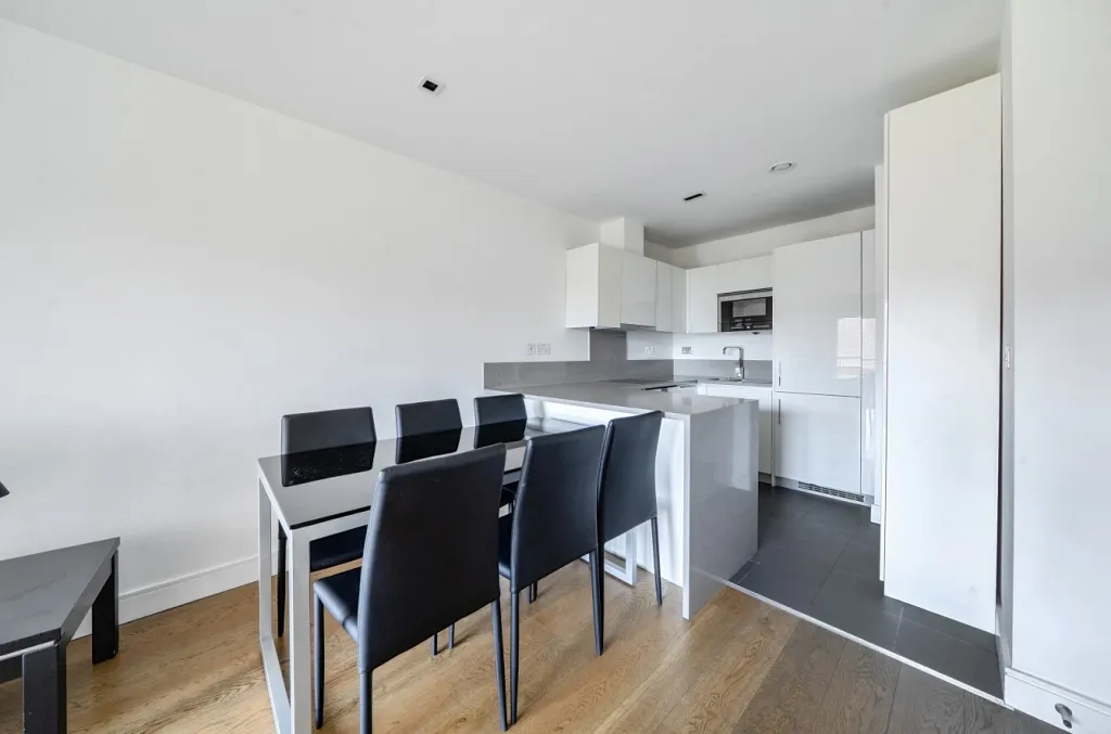 Longfield Avenue, Ealing, W5, photo 7