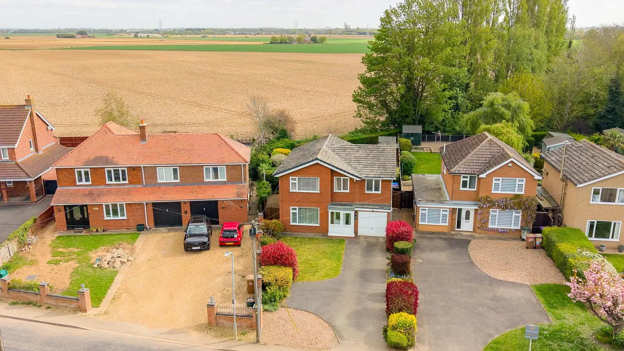 Holmes Road, Kirton Holme, PE20, photo 30