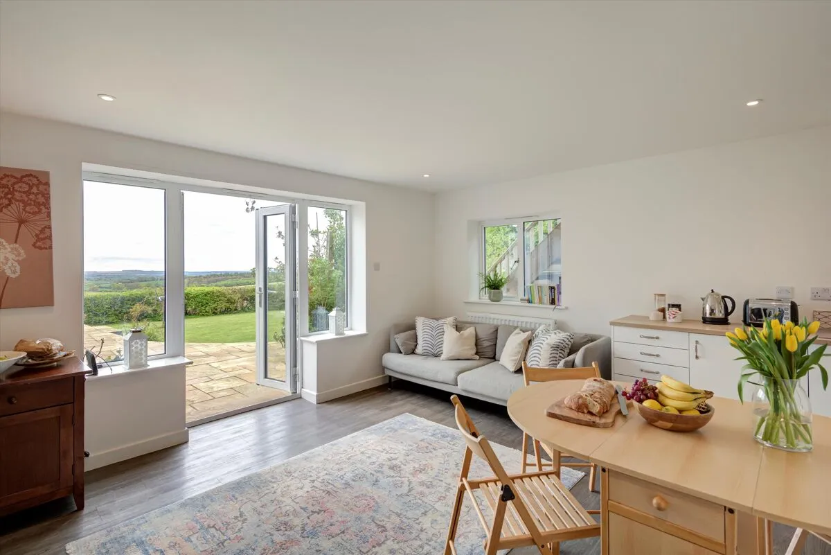 Common Hill, Medstead, GU34, photo 23