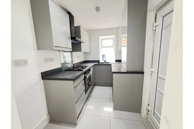 Gordon Street, Colne, photo 8