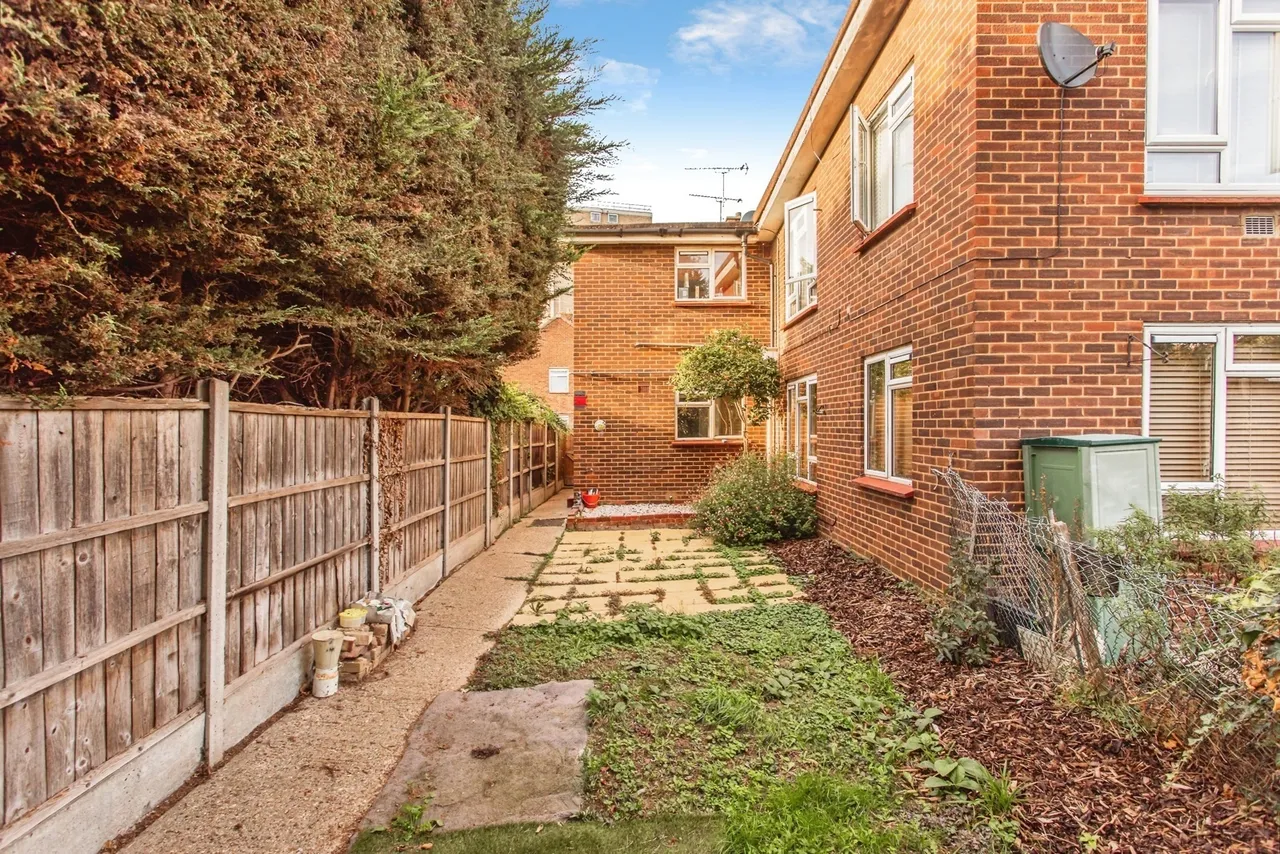 Norwich Close, Southend-on-Sea, SS2, photo 18