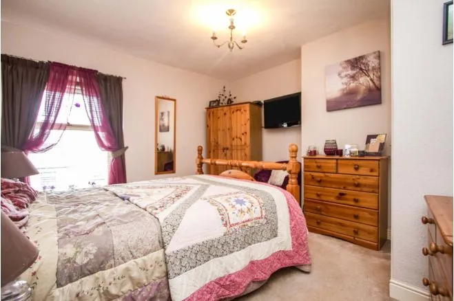Heol Llechau, Porth, photo 10