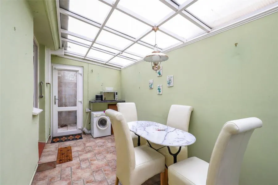 Eros Close, Stroud, GL5, photo 5