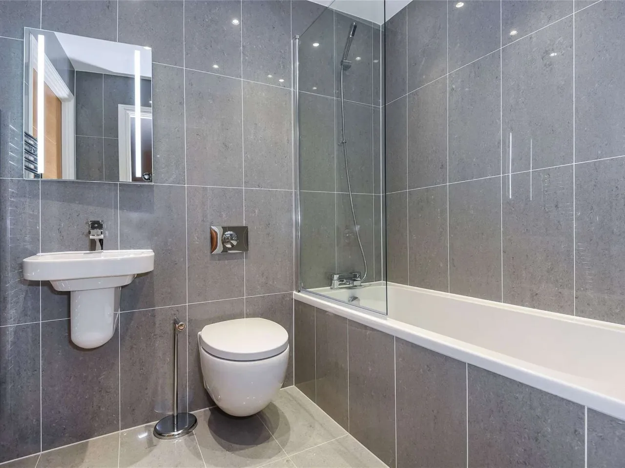 Regency House, Eton Court, SL4, photo 7