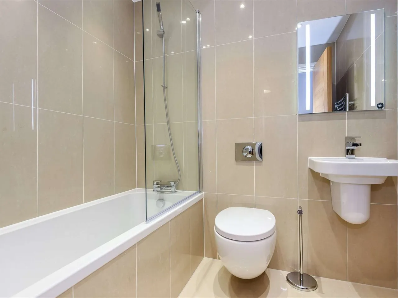 Regency House, Eton Court, SL4, photo 8