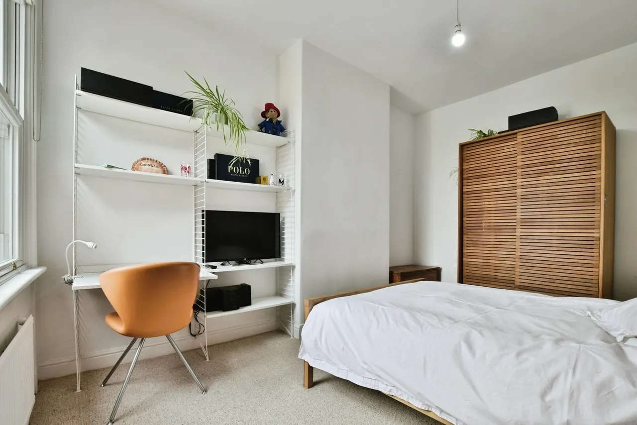 Hermitage Road, Hale, WA15, photo 10