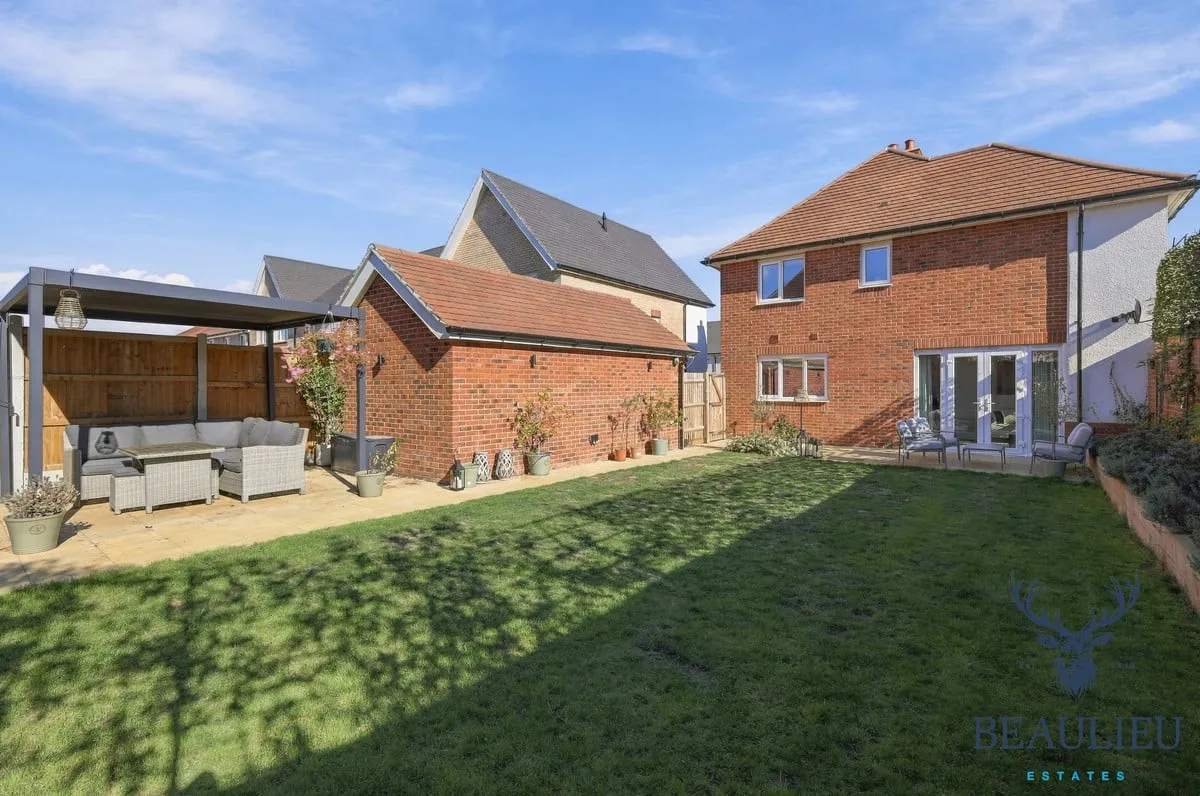 Thoroughgood Way, Witham, CM8, photo 28
