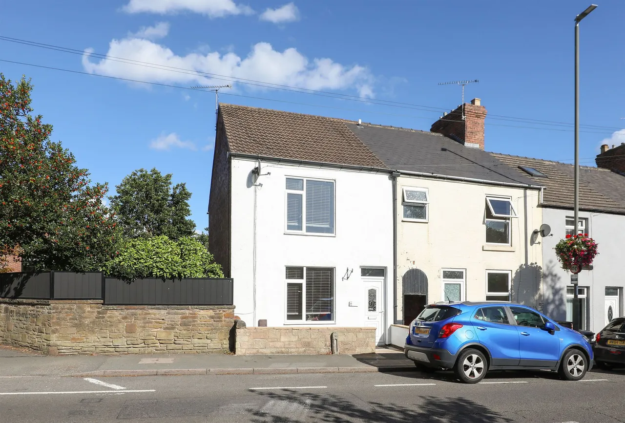 3 bed house for sale, Mansfield Road, Chesterfield, S41