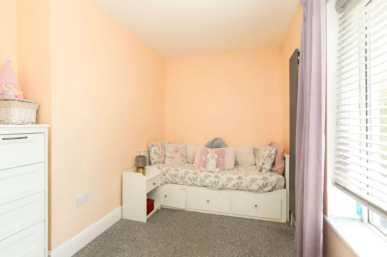 Mansfield Road, Chesterfield, S41, photo 8