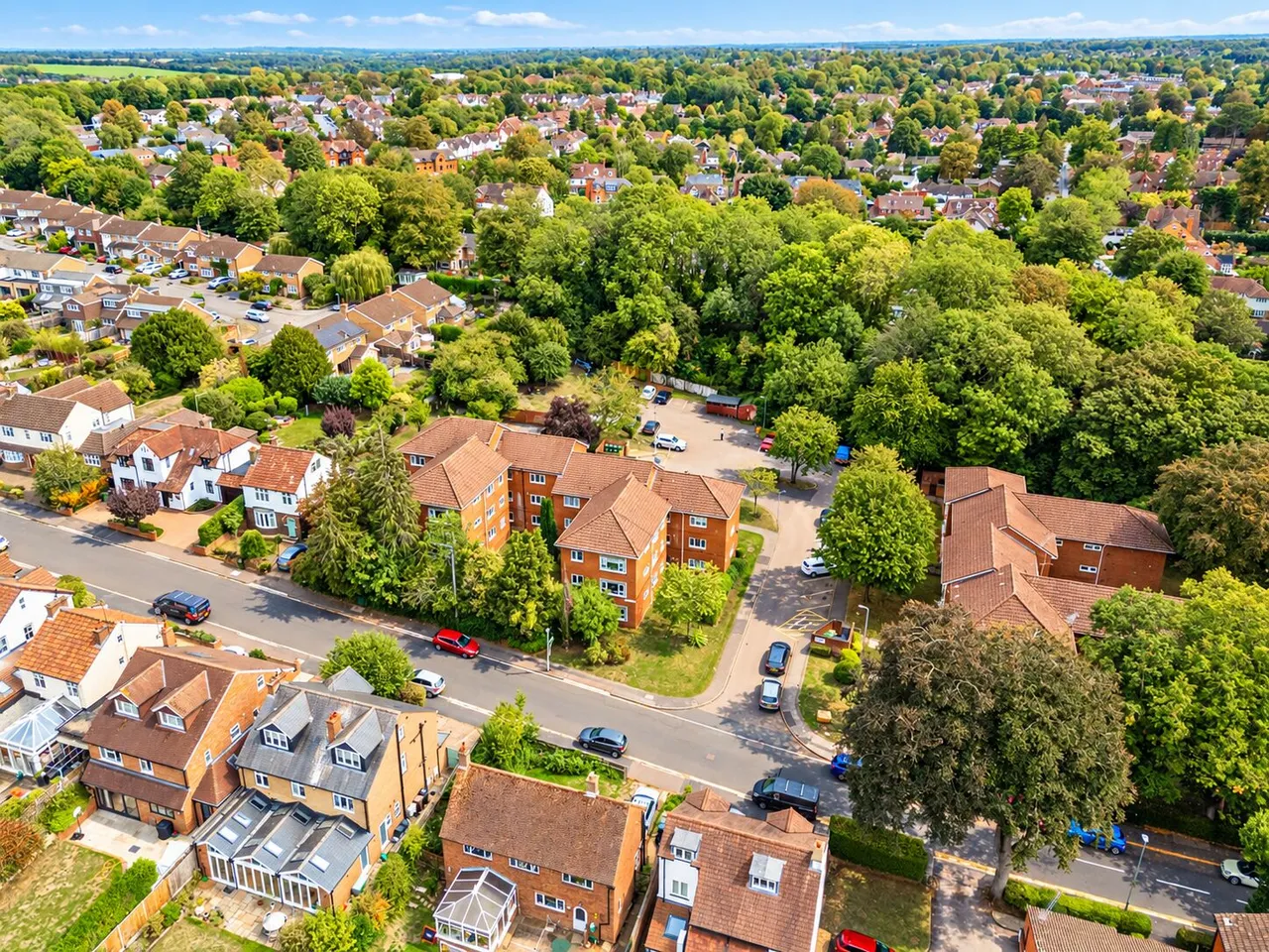 Hillside Road, Harpenden, AL5, photo 3