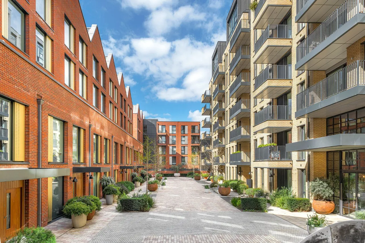 Central Avenue, London, SW6 2BZ, photo 8