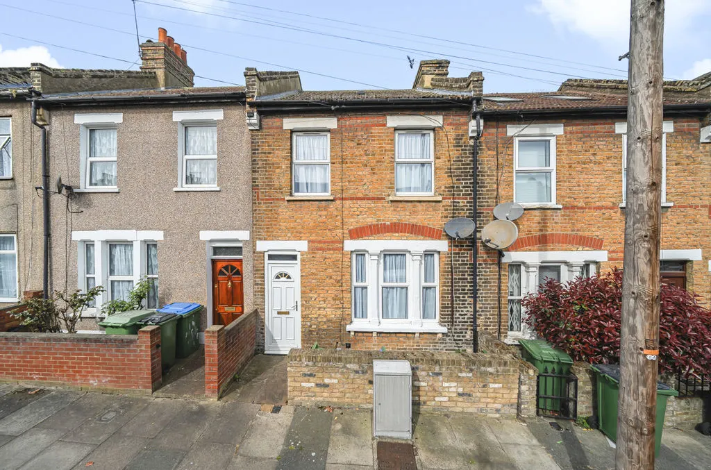 2 bed property for sale — Speranza Street, 12 Speranza Street Plumstead Plumstead, London, Greater London, SE181NY