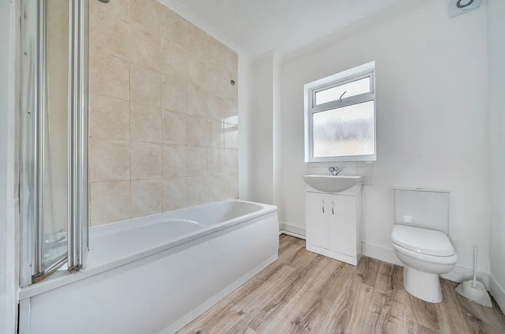 Speranza Street, 12 Speranza Street Plumstead Plumstead, London, Greater London, SE181NY, photo 6