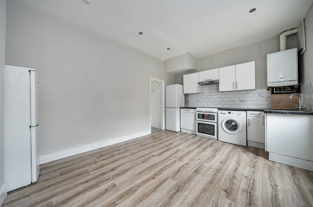 Speranza Street, 12 Speranza Street Plumstead Plumstead, London, Greater London, SE181NY, photo 18