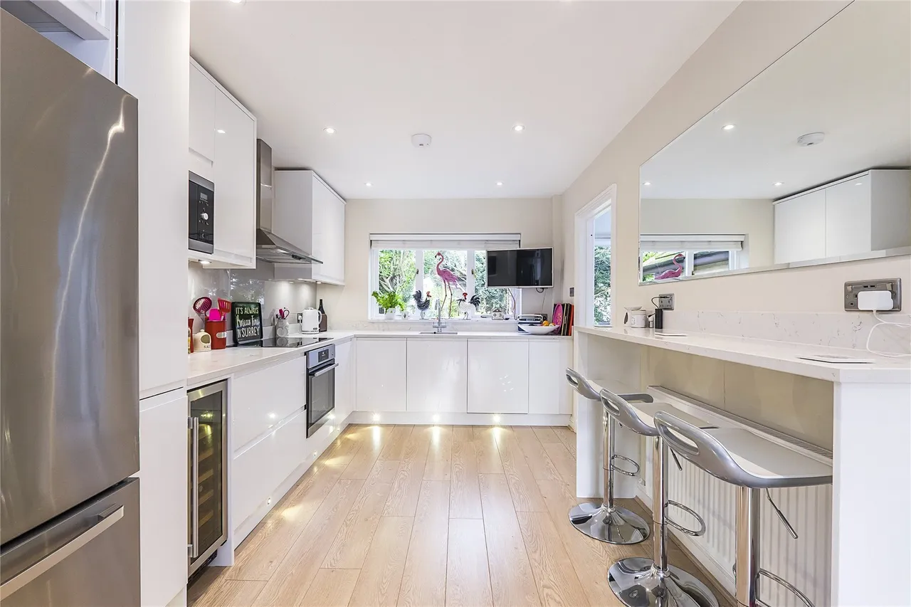 Sorbie Close, Weybridge, Surrey, KT13, photo 6