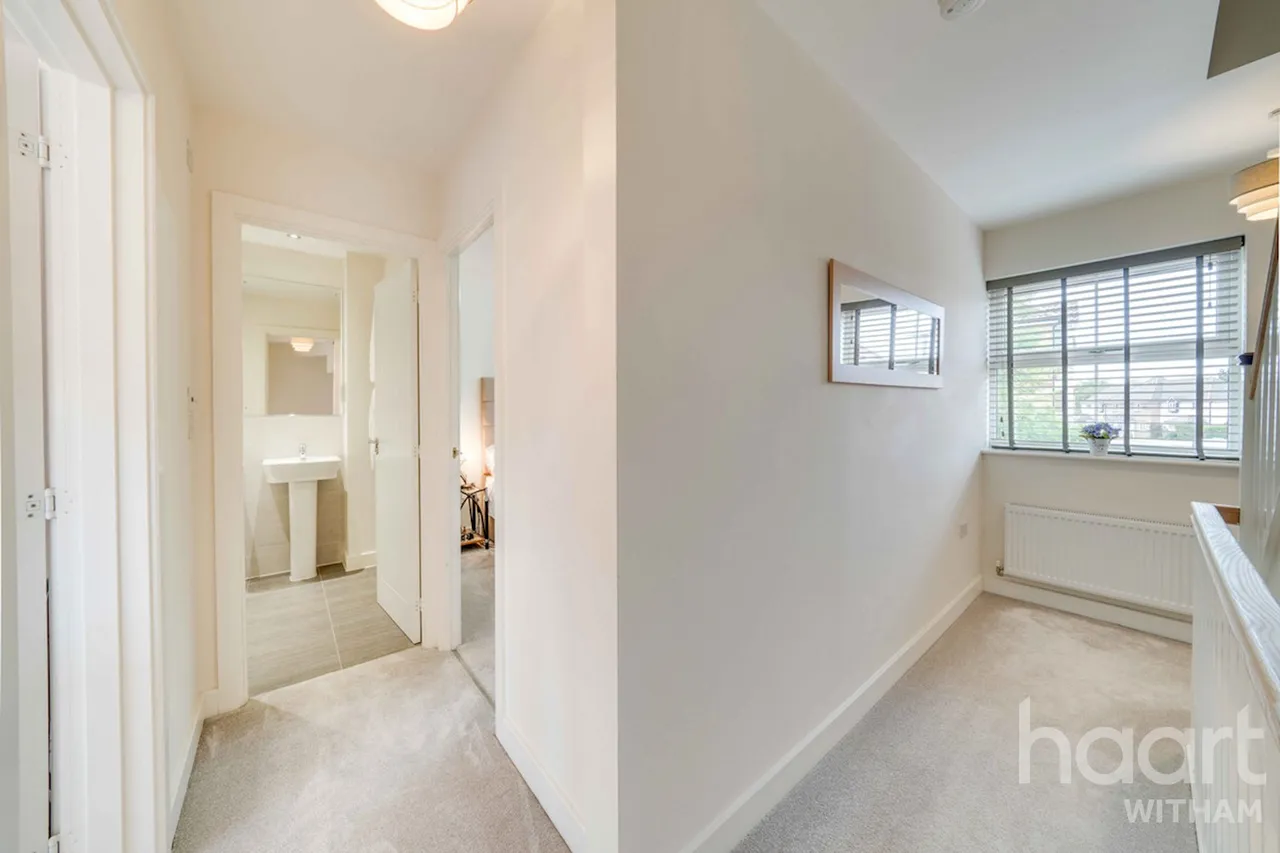 Constance Close, Witham, CM8, photo 12
