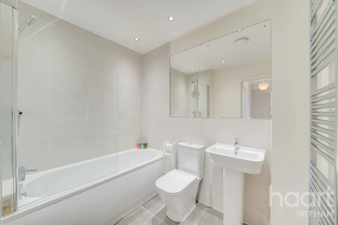 Constance Close, Witham, CM8, photo 17