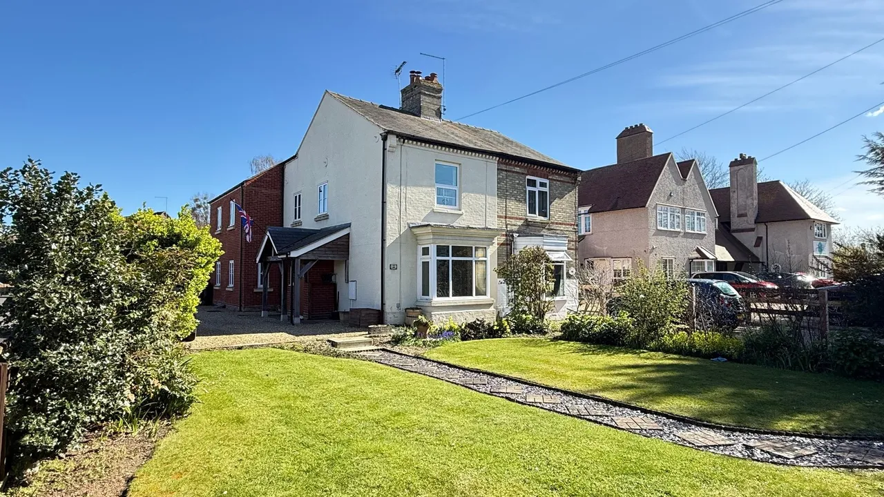 4 bed house for sale — North Road, BOURNE, PE10