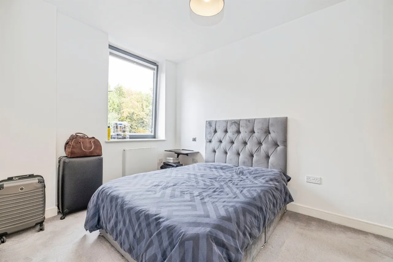 Aldenham Road, Bushey, WD23, photo 5