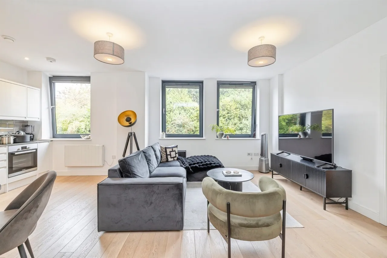 Aldenham Road, Bushey, WD23, photo 9