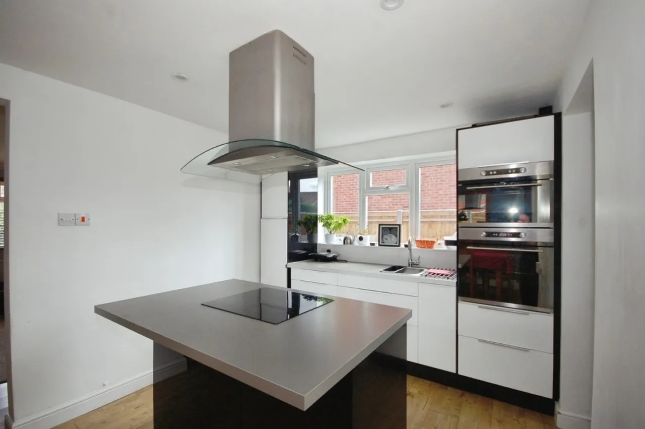 Streele View, Uckfield, photo 4