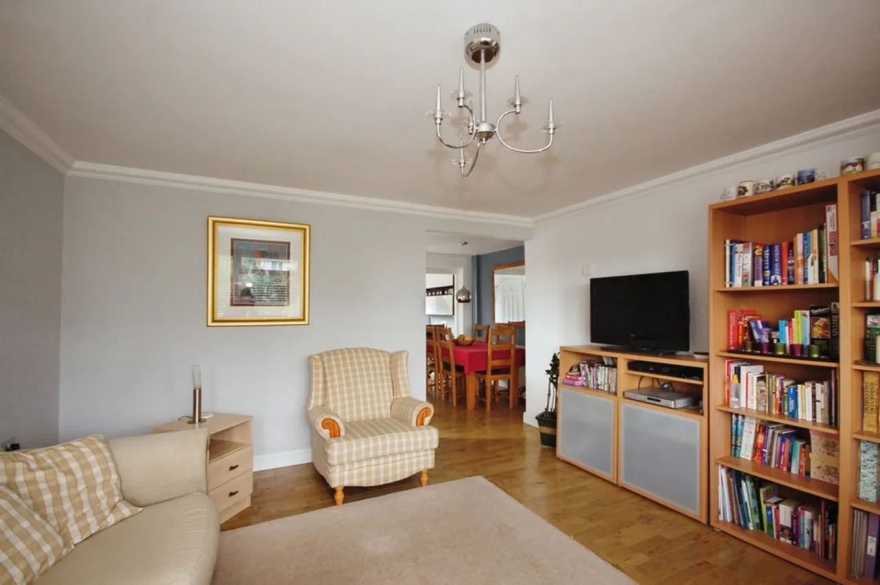 Streele View, Uckfield, photo 3