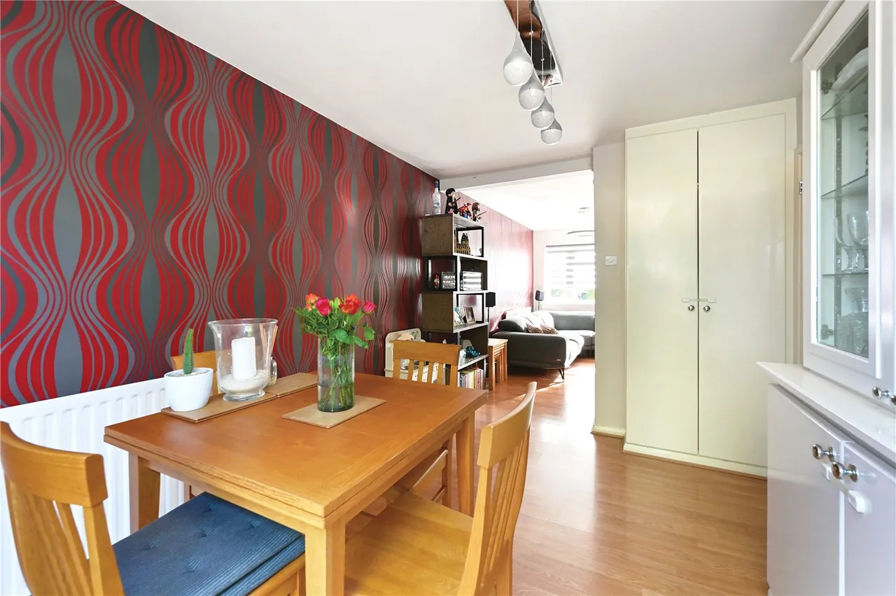 Highwood Close, Yateley, GU46, photo 11