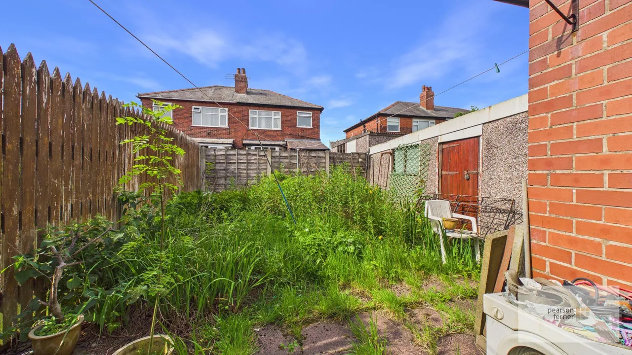 Eastham Avenue, Bury, BL9 5HL, photo 6