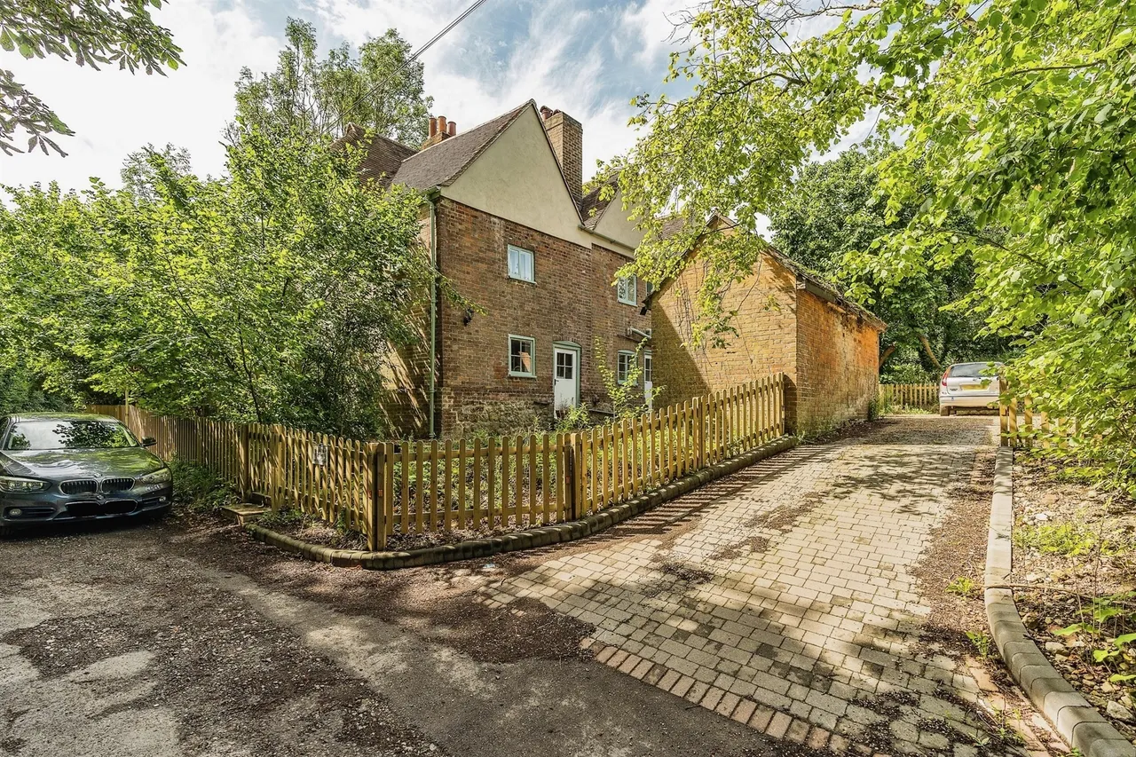 Livesey Street, Teston, Maidstone, photo 12