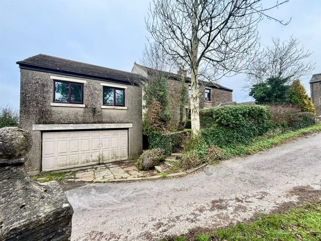 Blacksnape Road, Darwen, BB3, photo 36