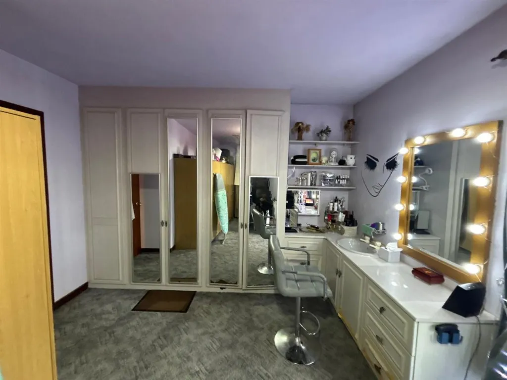 Blacksnape Road, Darwen, BB3, photo 23
