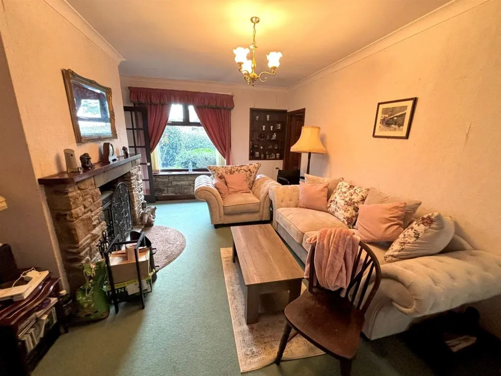 Blacksnape Road, Darwen, BB3, photo 14