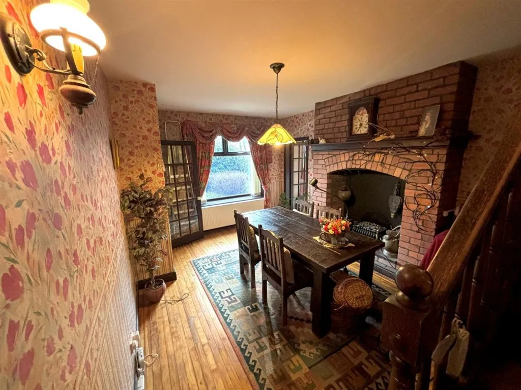 Blacksnape Road, Darwen, BB3, photo 12