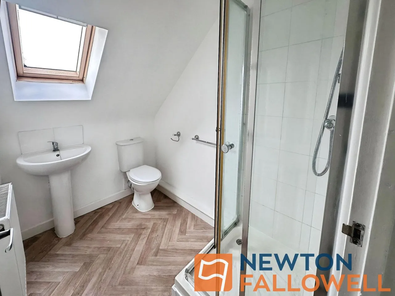 Woodall Street, Walsall, WS3, photo 13