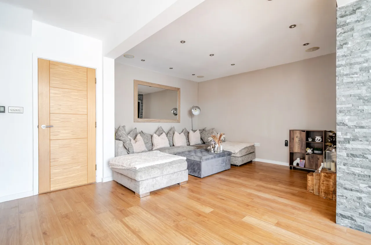 George V Avenue, Worthing, BN11, photo 4