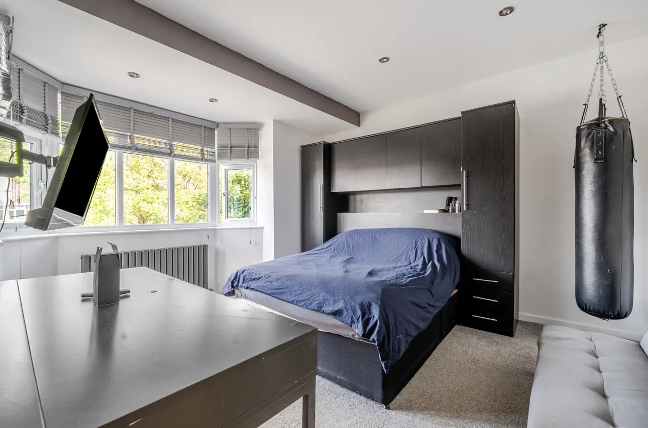 George V Avenue, Worthing, BN11, photo 6