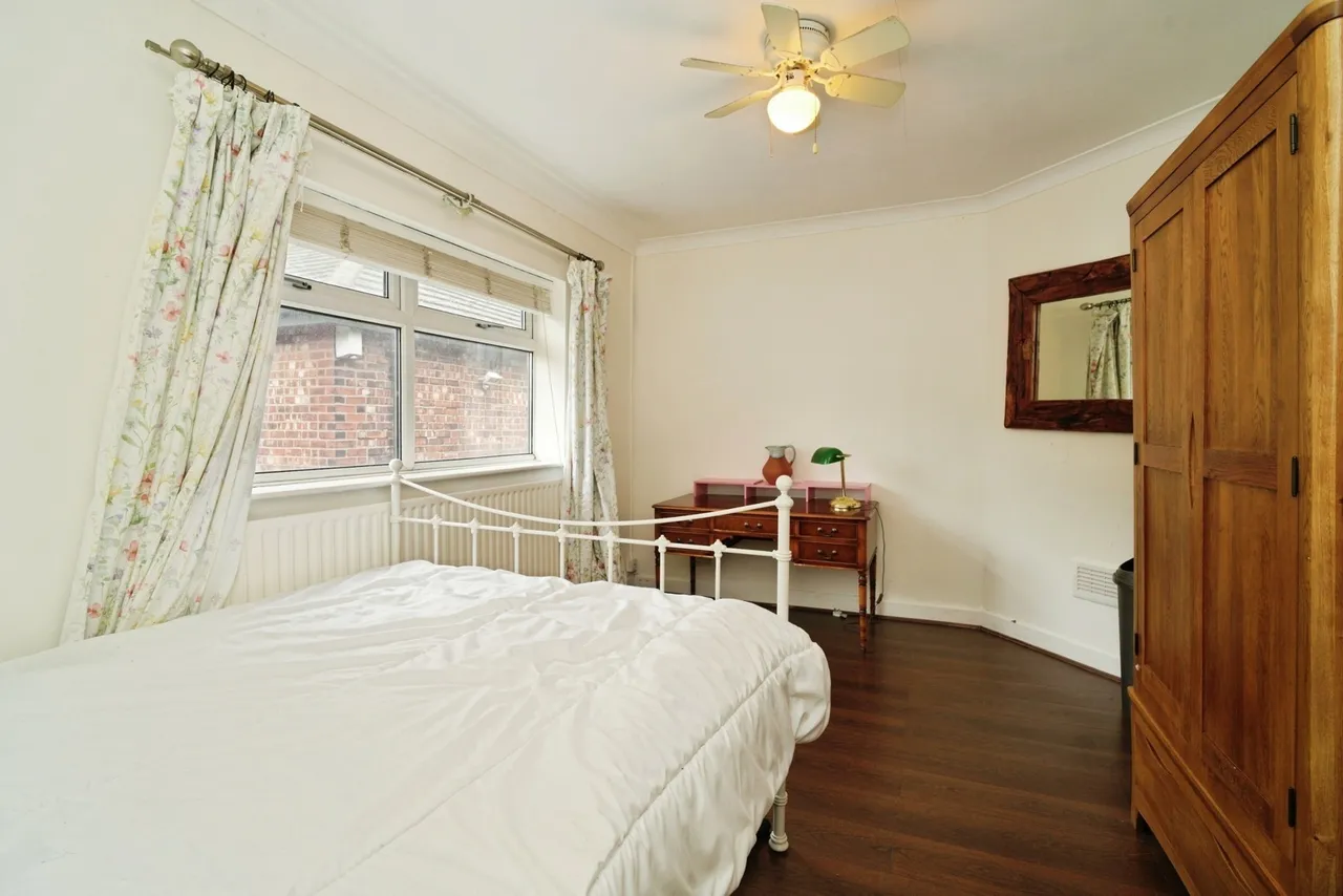 Whitby Avenue, Salford, M6, photo 6