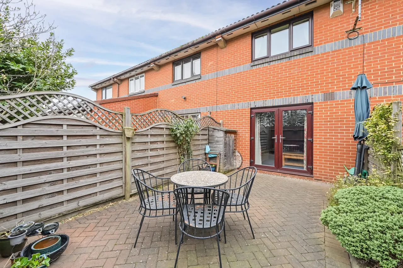 59 Wrexham Road, London, photo 6