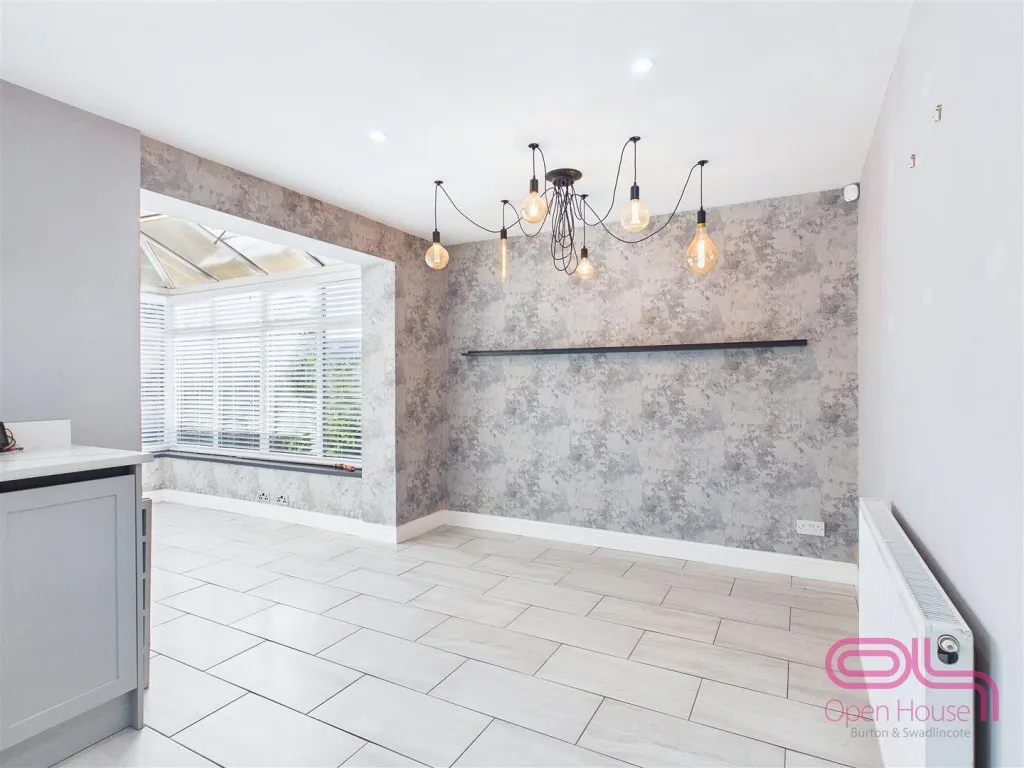 Bryony, Branston, DE14, photo 15