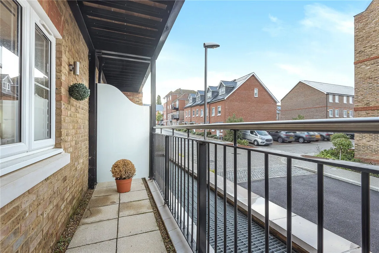 Jennings Court, Eden Road, Dunton Green, Sevenoaks, TN14 5GP, photo 9