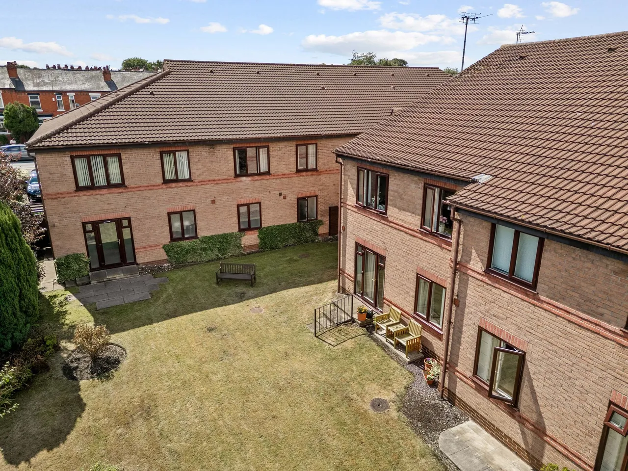 Oulton Court, Grappenhall, Warrington, WA4 2NT, photo 11