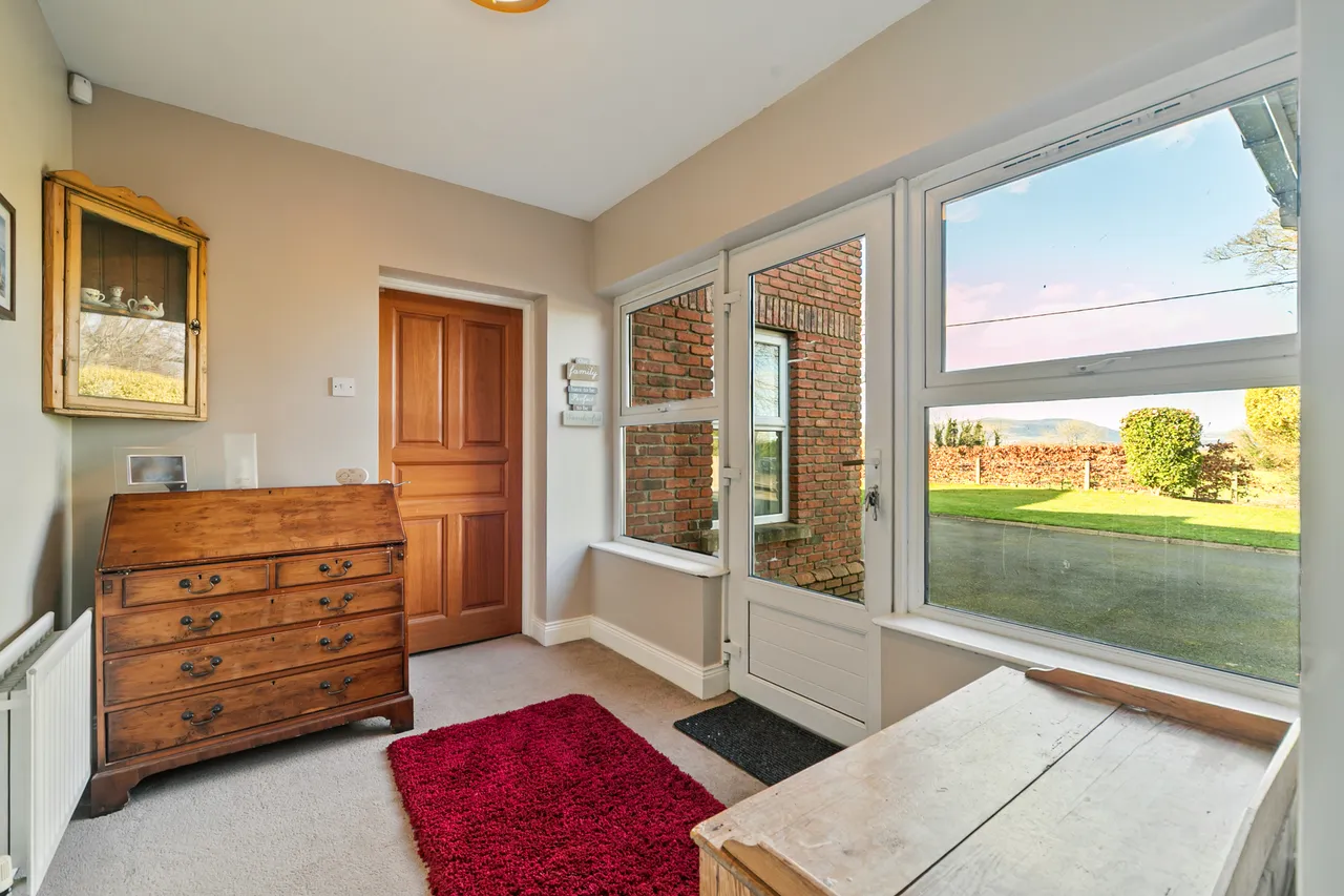 Ballynahatty Road, Belfast, photo 34