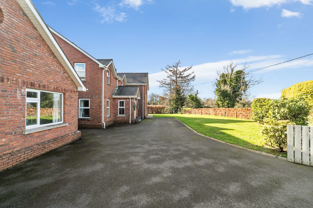Ballynahatty Road, Belfast, photo 48