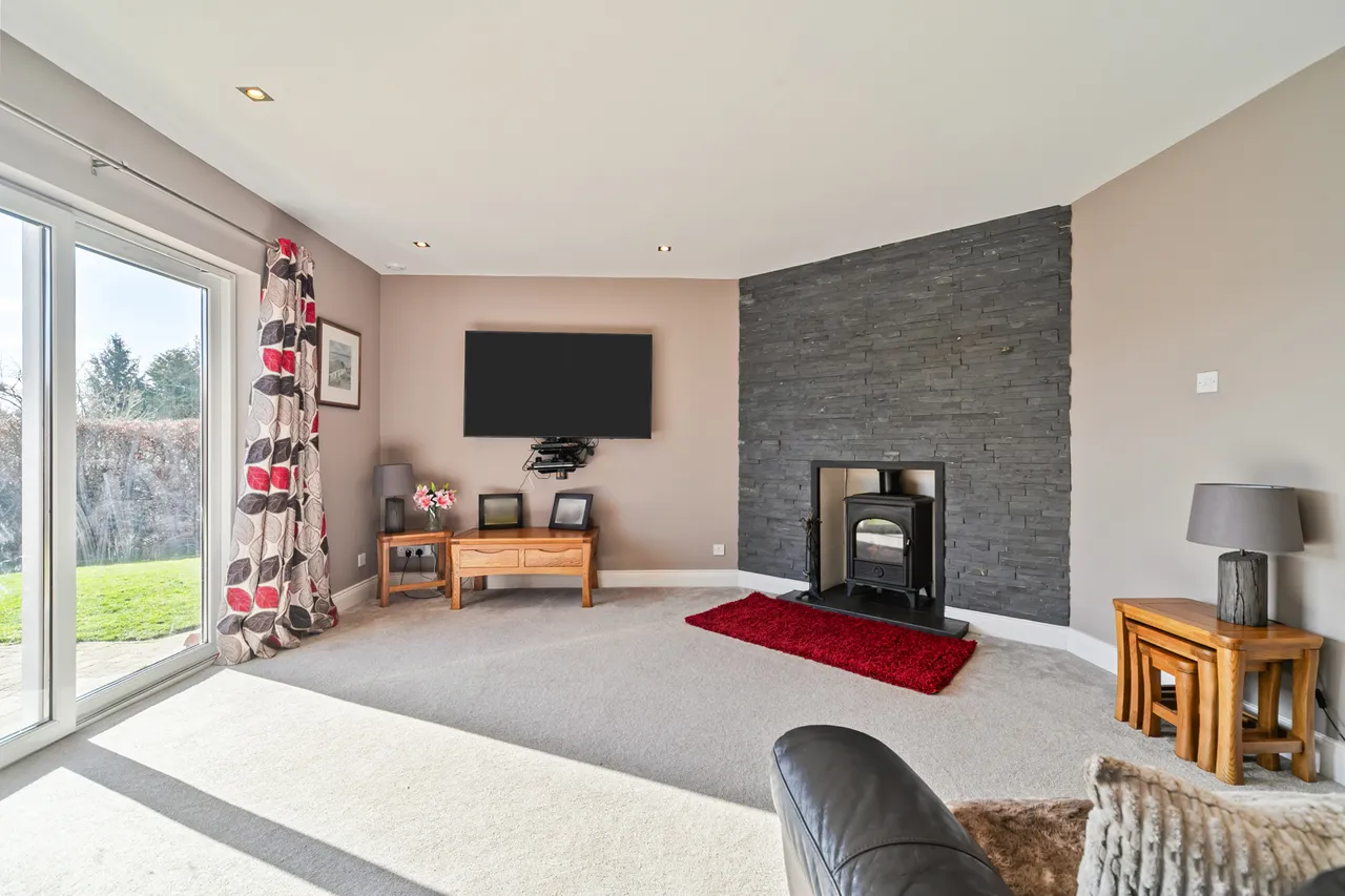 Ballynahatty Road, Belfast, photo 10